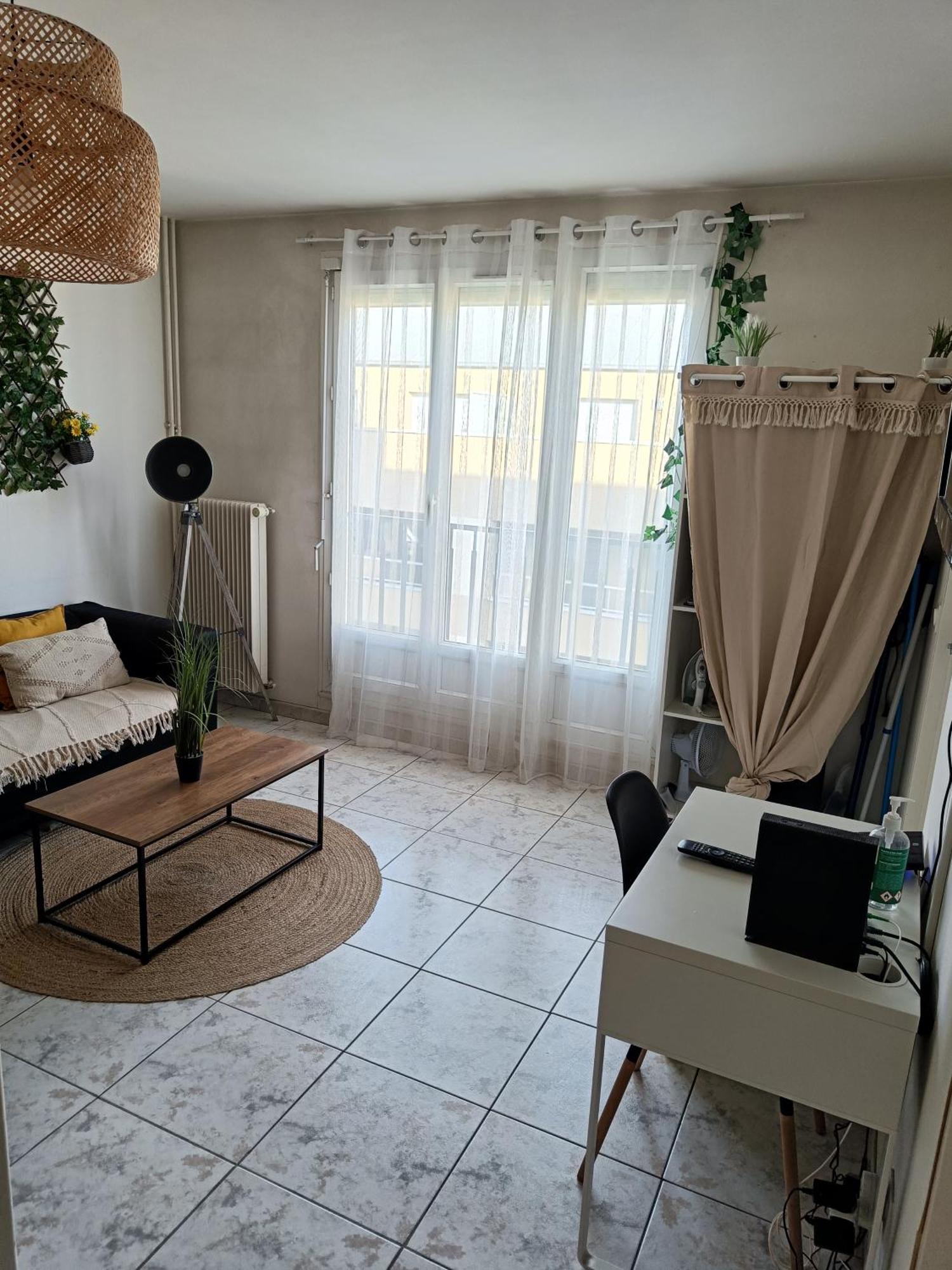 Couturier Lovely Appartement Proche Centre Ville Реймс Экстерьер фото